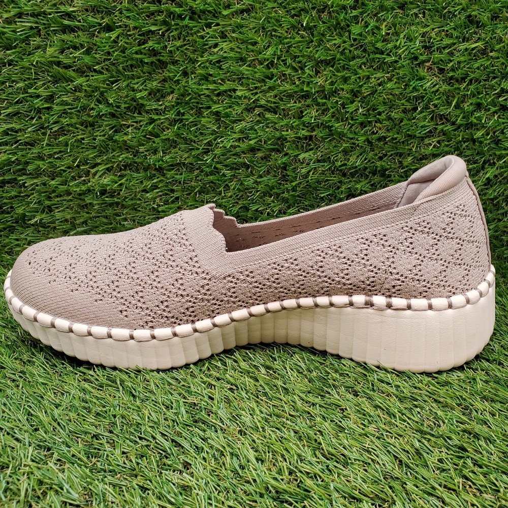 Skechers Wilshire Blvd SIZE 9.5 Women's Slip On Washable Vegan Sneaker Taupe - Picture 7 of 9